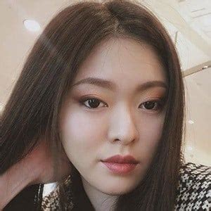 Christabel Chua - Bio, Facts, Family | Famous Birthdays