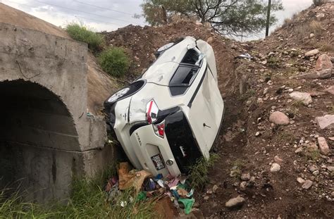 Noticias Codigo Volcadura En Carretera A Delicias Deja Cuantiosos