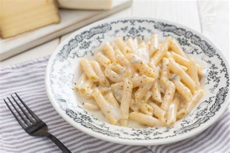 Ricetta Pasta Ai Formaggi La Ricetta Di Giallozafferano