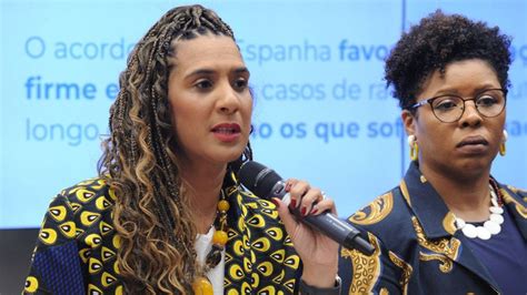 Ministra Anielle Franco detalha avanços das políticas do MIR à Câmara