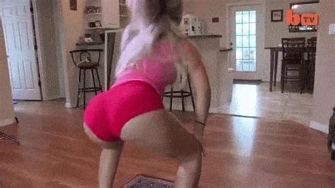 Naked Джессика Ванесса Added 07 19 2016 by Pepelepu