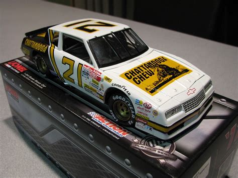 David Pearsonchattanooga Chew 1984 Monte Carlo Custom Diecast Crazy