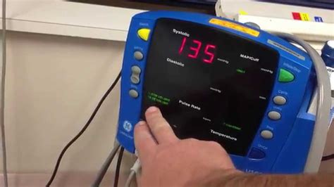 Ge Dinamap Carescape V100 Patient Monitor Youtube