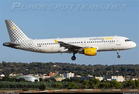 EC JZI Vueling Airbus A320 214 Photo By Wolfgang Kaiser ID 1310904