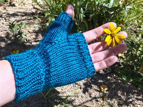 Knitting Pattern Fingerless Gloves Basic Solid Color Etsy