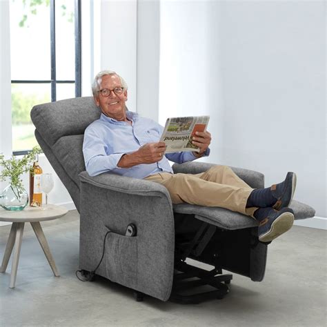 ¿para Quién Son Ideales Los Sillones Reclinables Eléctricos