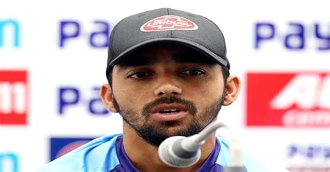 Mominul Haque Bangladesh Cricketer Wife Height