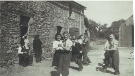 Vous Nirez Plus Danser Lhistoire Des Bals Clandestins Pendant L