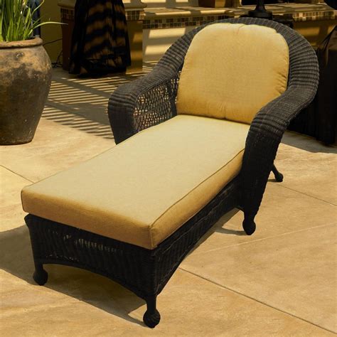 Top Of Wicker Chaise Lounge Chairs For Outdoor