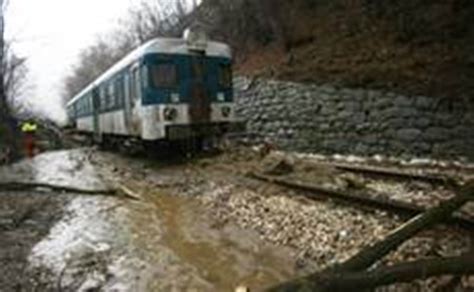 Maltempo Treni Bloccati Tra Monserrato E Isili Prima Pagina