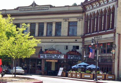 Mystic Theater, Petaluma, California (The 'State Movie Theater' in American Graffiti) | Napa ...