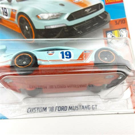 Hot Wheels Muscle Mania Custom 18 Ford Mustang GT FYB67 EBay