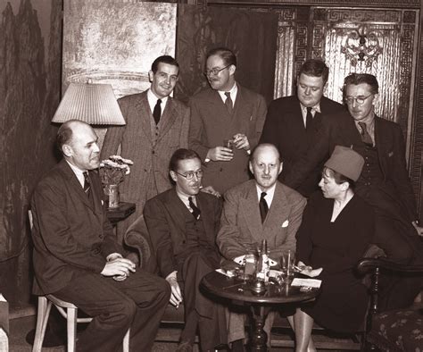 Dorothy Parker Famous Authors Algonquin Round Table