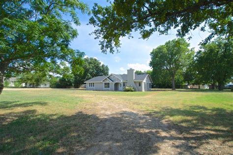 15267 Old China Spring Rd China Spring Tx 76633 Trulia