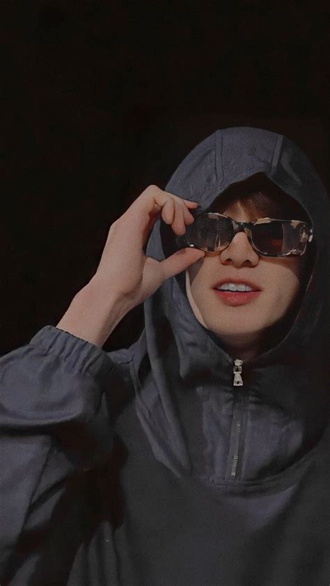 Pin Di Dzuria 110 Su Bts Attori Hot Hot Attori