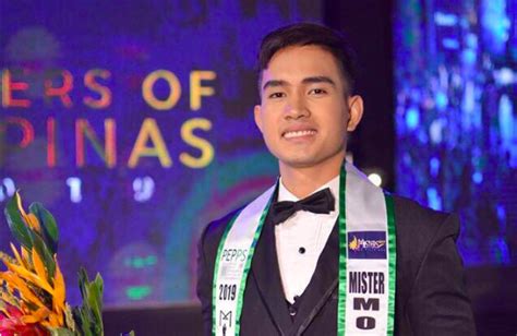 Cebuano Model To Represent Ph In Mr Model Of The Universe Pageant In