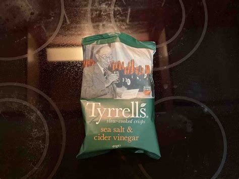 Tyrrells Tyrrells Slow Cooked Crisps Sea Salt And Cider Vinegar