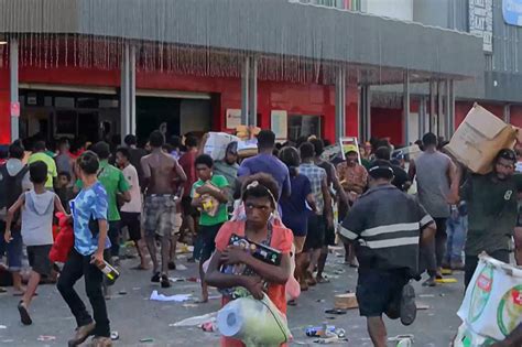 Papua New Guinea Vows Crackdown After 15 Killed In Riots New Vision