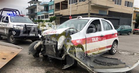 Taxi Choca Con Blindada De Valores