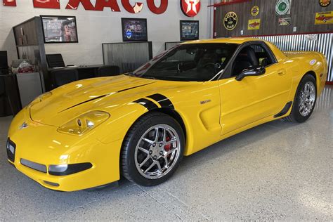 2003 Chevrolet Corvette Z06 VIN 1G1YY12S935106432 Hagerty Valuation Tools