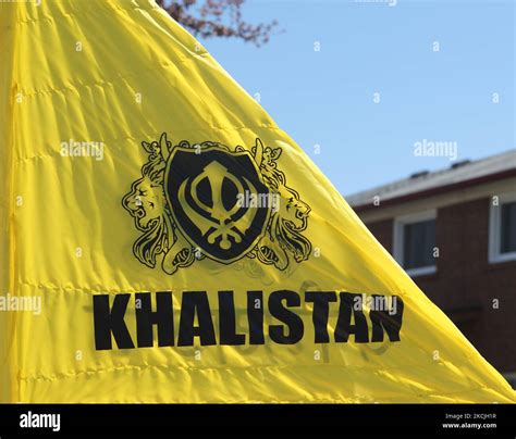 Khalistan Flag Hi Res Stock Photography And Images Alamy