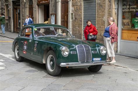 Harina De Cereales De Maserati A Berlinetta Pinin En Un