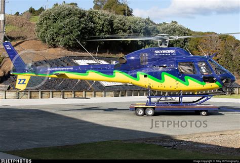 Zk Hzz Eurocopter As N Ecureuil Skywork Helicopters Toby M