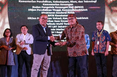 Ditjen Diktiristek Raih Penghargaan Gold Winner Di Sps Awards