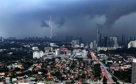 Metmalaysia Prolonged Thunderstorms Strong Winds Forecast In Northern