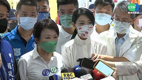 盧秀燕陪高虹安訪市場 跨區藍白合引聯想 華視新聞 Line Today