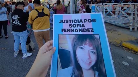 Transfobia Dez Policiais S O Acusados Pelo Assassinato De Mulher Trans