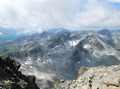 Piz Ot 3247 m Blick nach Süden Fotos hikr org