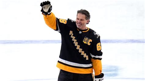 Penguins Retire Jaromir Jagrs Iconic No 68 Cbc Sports