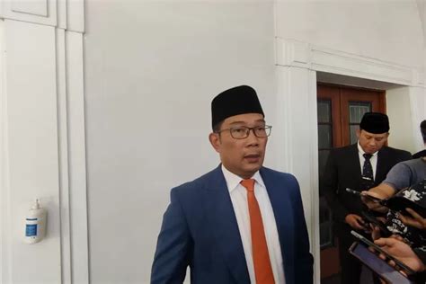 Catatan Pengamat Pemerintah Terkait Lima Tahun Kinerja Ridwan Kamil