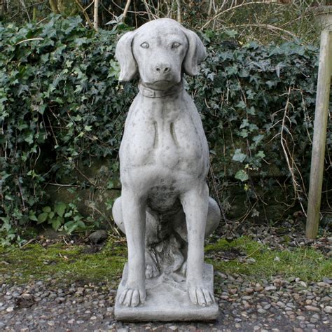 Pointer dog garden statue - Plum & Co