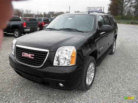 Onyx Black 2013 GMC Yukon XL SLT 4x4 Exterior Photo 72872817