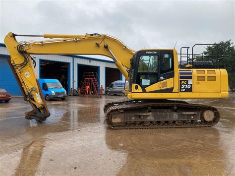 20 Ton Komatsu Excavators For Sale Ridgway Rentals Ltd