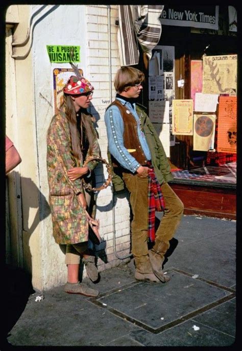 Hippies Of Haight Street San Francisco 1967 Im Told They Rarely Bathed Not Romantic