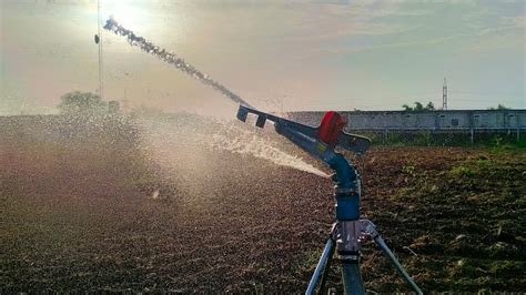 Water Rain Gun Sprinkler Irrigation System Working Youtube