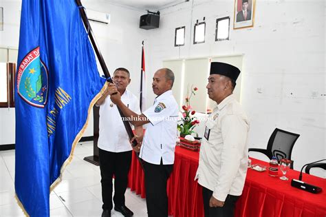 WABUP MBD LEPAS 30 KAFILAH MTQ TINGKAT PROVINSI KE AMBON