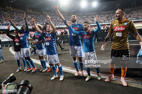 SSc Napoli players celebrate at the end of the Italian Serie A... News ...