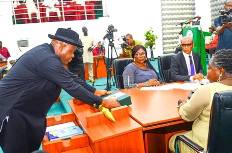 Diri Presents N480 9bn 2024 Budget To Bayelsa Assembly Mangrove Pen