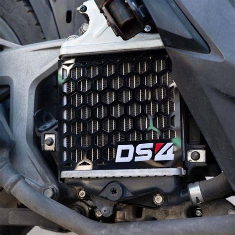 DS4 ACRYLIC RADIATOR COVER FOR NMAXV1 AEROX V1 AND NMAX V2 HONDA CLICK