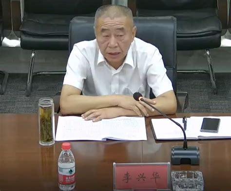 河南粮投集团创先争优表彰大会正式召开