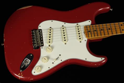 Fender Custom Stratocaster Relic Aged Dakota Red Sn Cz