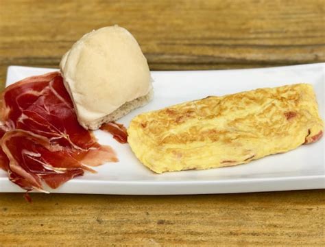 Tortilla de Jamón Serrano Receta ekilu