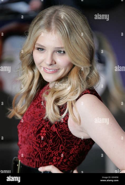 Chloe Grace Moret Hi Res Stock Photography And Images Alamy