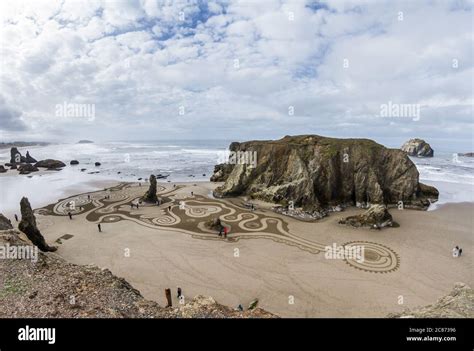 Bandon By The Sea Oregon Usa March 13 2020 Elevated View Of A