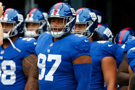 Giants Dexter Lawrence Prolonge Pour 90 Millions De Dollars