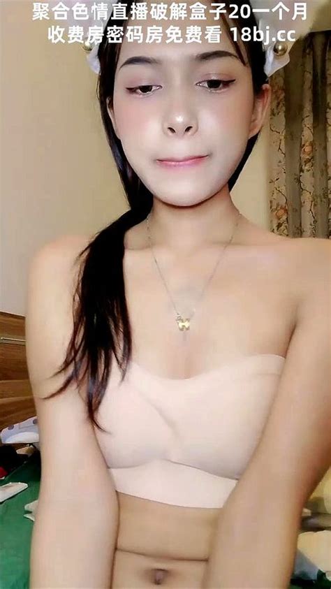 Watch 黑丝露脸小美女来大姨妈了还发骚呢经不住狼友的礼物轰炸脱光了给狼友看揉奶摸逼逼掰开展示不敢插入直播 中国 直播 Bbw Porn SpankBang